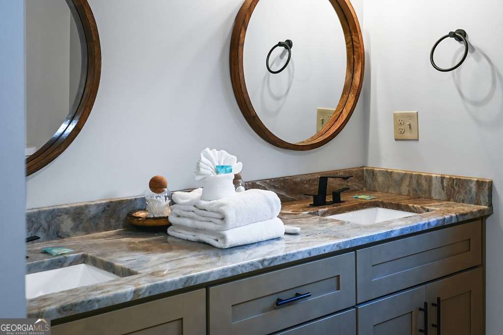 66 Ross Drive Property Photo 22