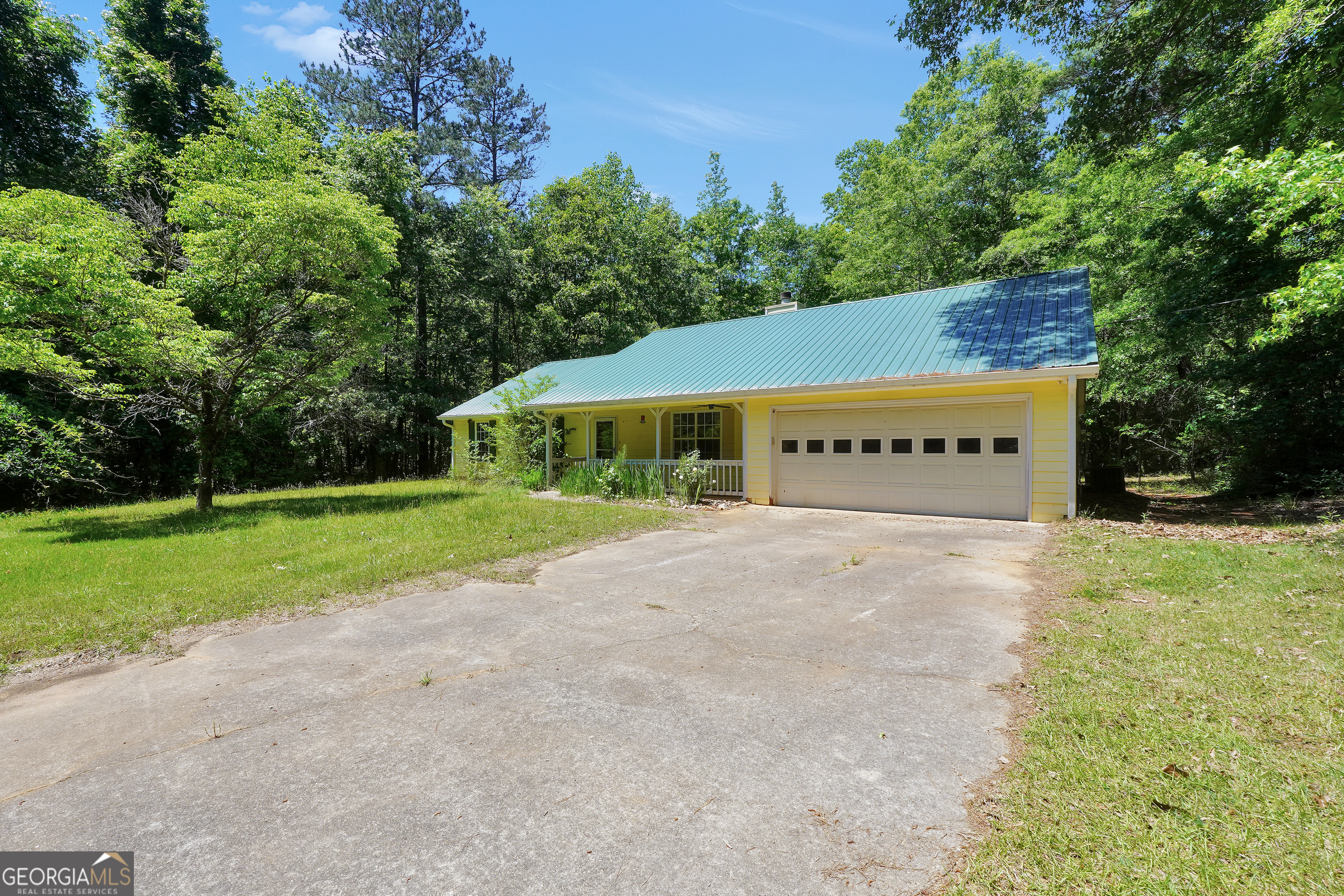 715 Concord Road Property Photo 36