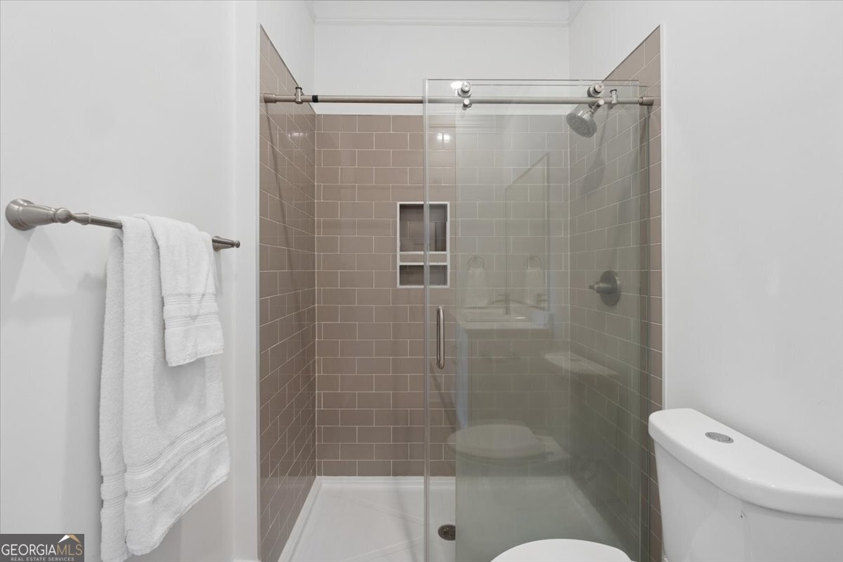 200 W Washington Street Unit A Property Photo 14