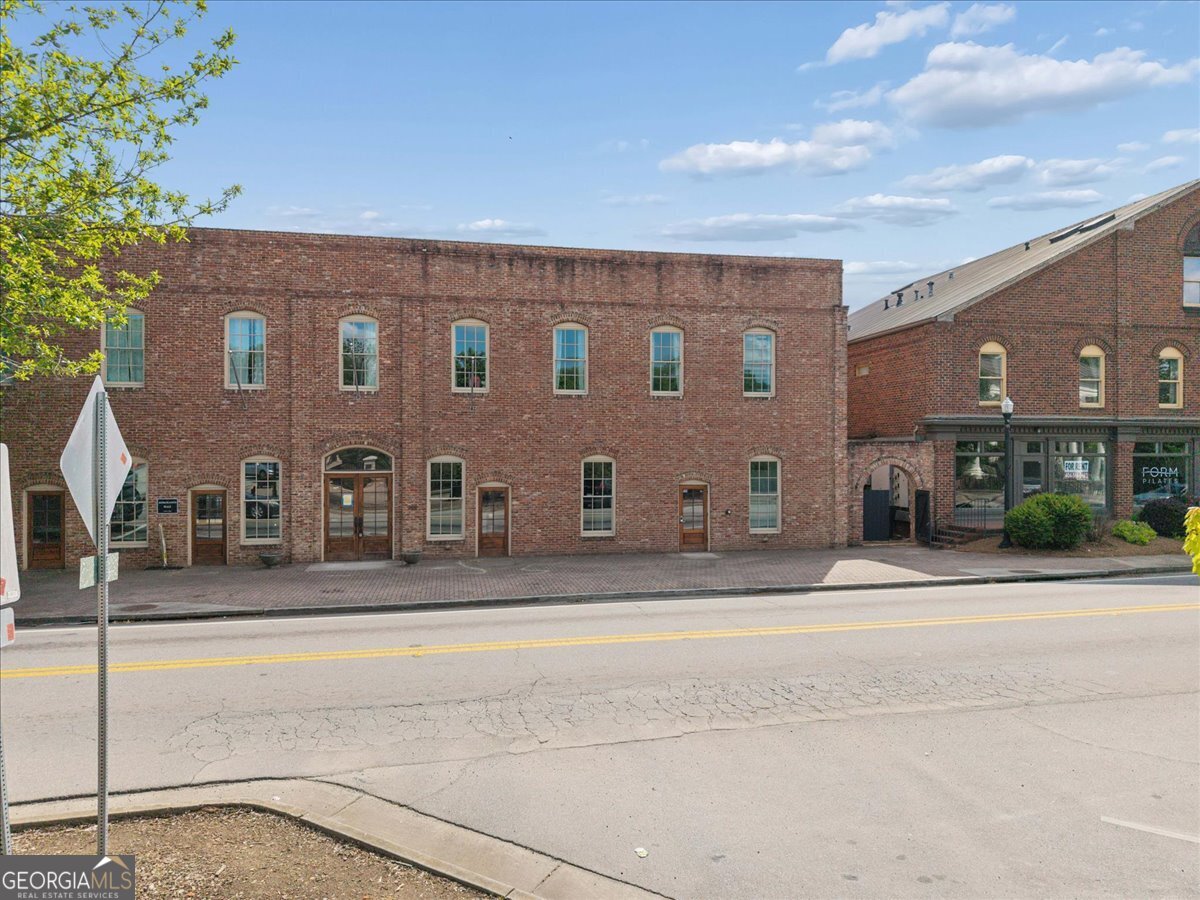 200 W Washington Street Unit A Property Photo 24