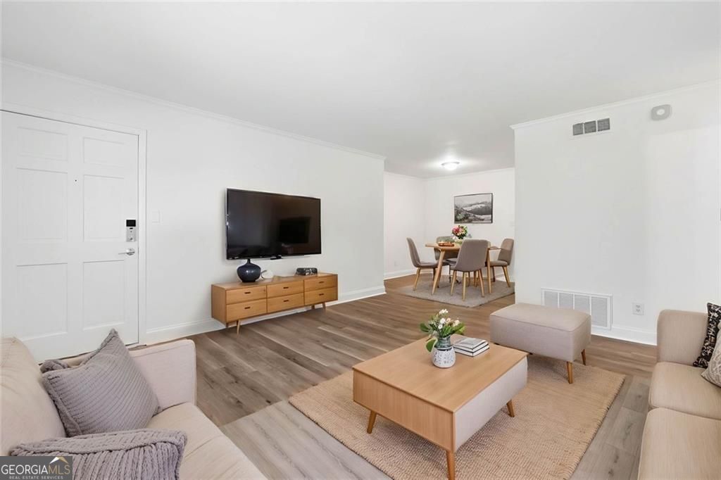 3510 Roswell Road Nw # 4 Property Photo 1