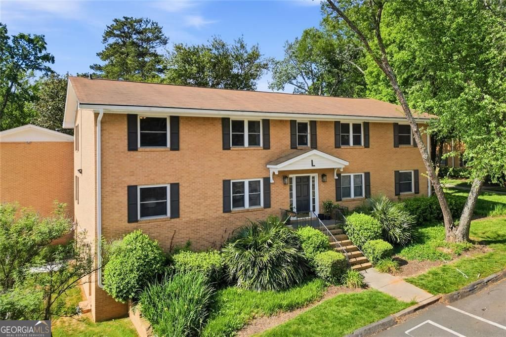 3510 Roswell Road Nw # 4 Property Photo 2