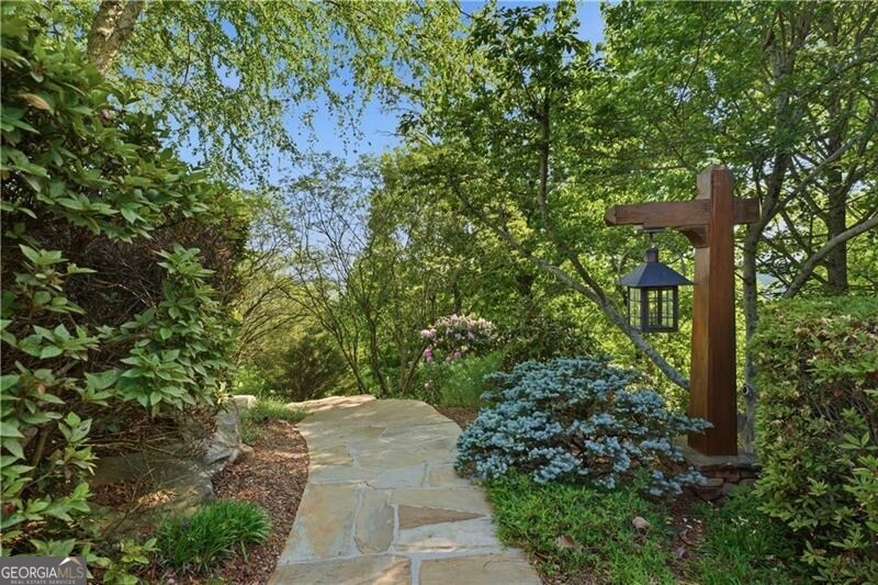 1103 Apple Pie Ridge Road Property Photo 7