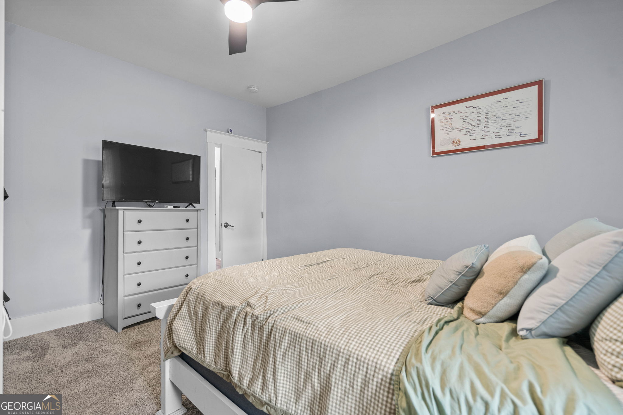 1002 W 52nd Street Property Photo 12