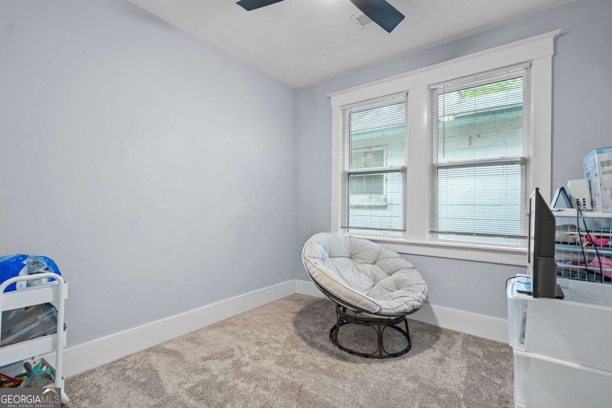 1002 W 52nd Street Property Photo 16
