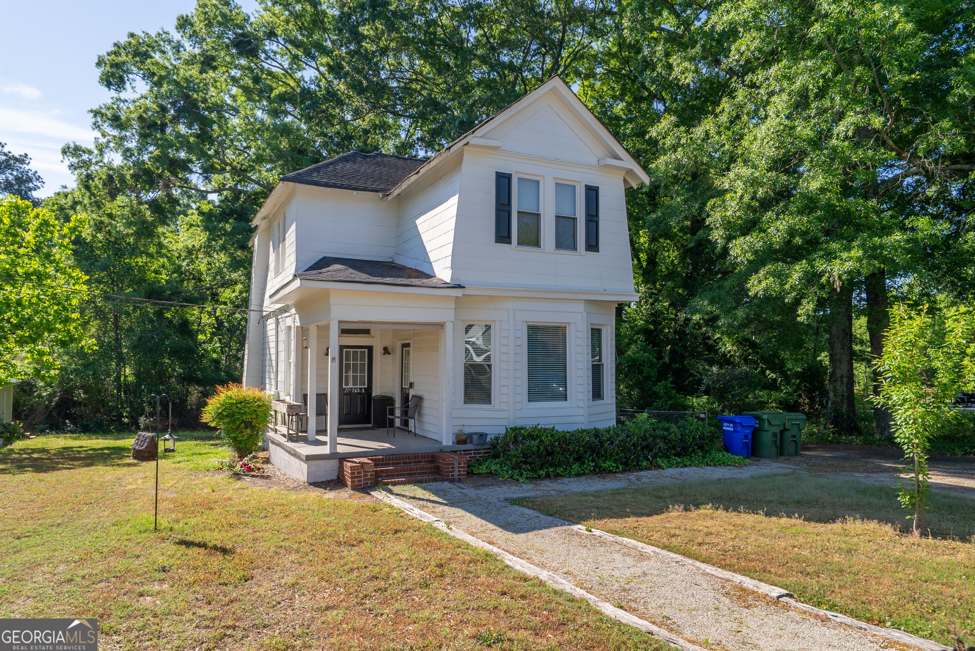 243 Boulevard # B Property Photo 1