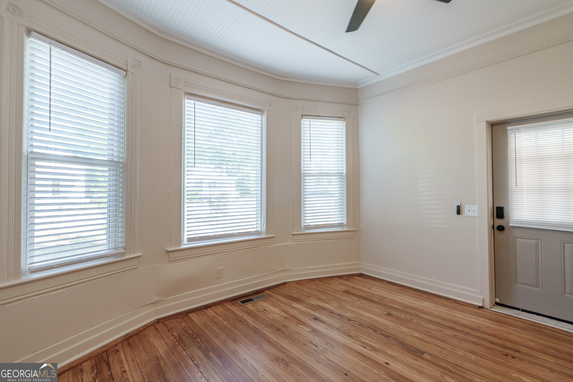 243 Boulevard # B Property Photo 6