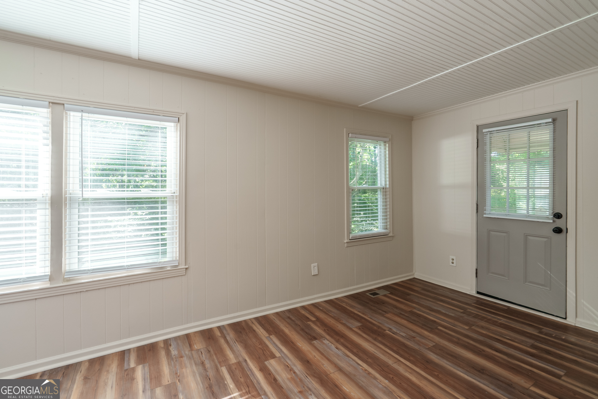 243 Boulevard # B Property Photo 19