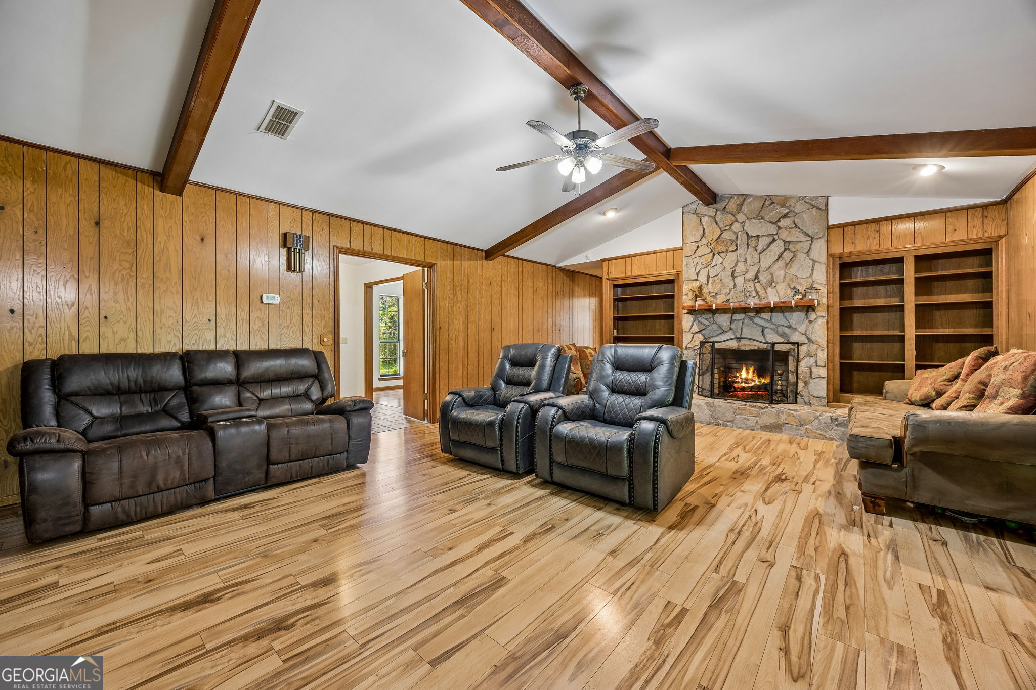 1746 Scrubby Bluff Road Property Photo 9