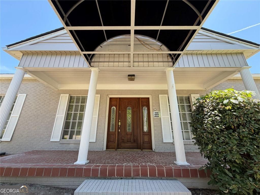 3080 Campbellton Road Sw Property Photo 3