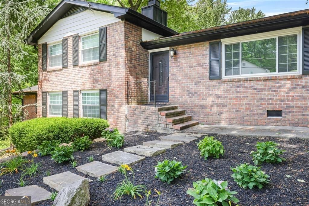 2903 Old Sewell Road Property Photo 1