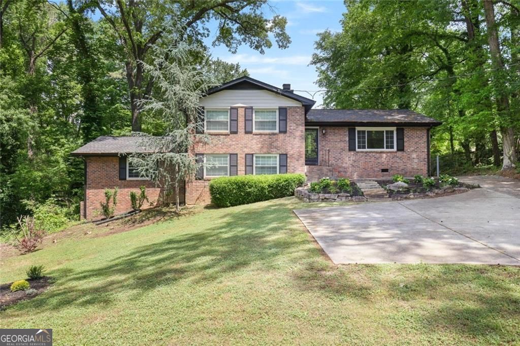 2903 Old Sewell Road Property Photo 2