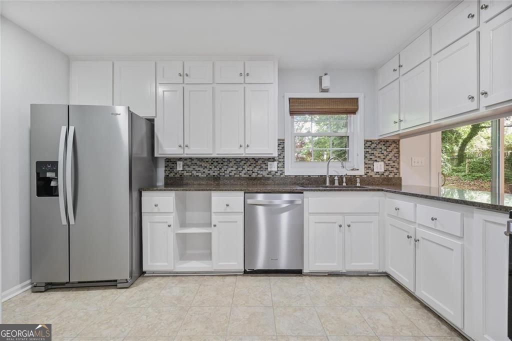 2903 Old Sewell Road Property Photo 10