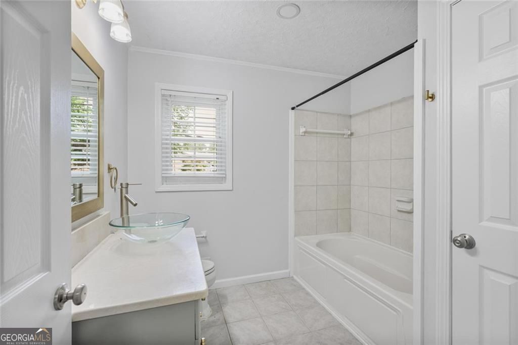2903 Old Sewell Road Property Photo 17