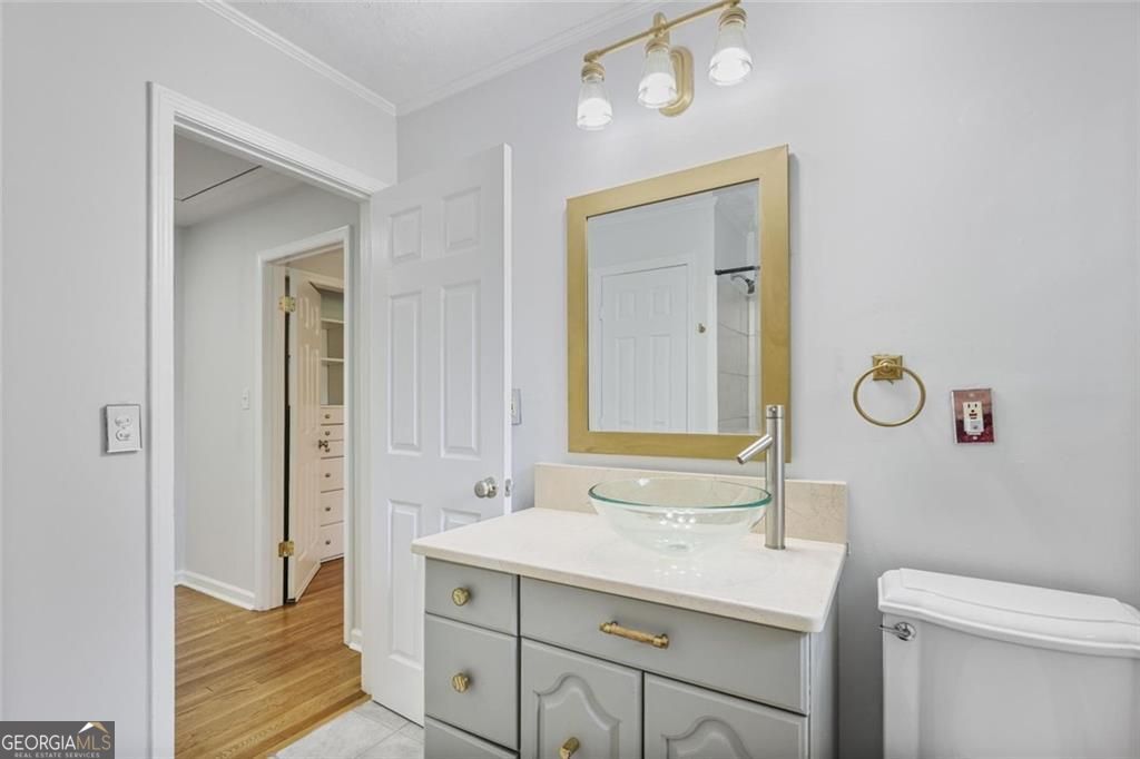 2903 Old Sewell Road Property Photo 18