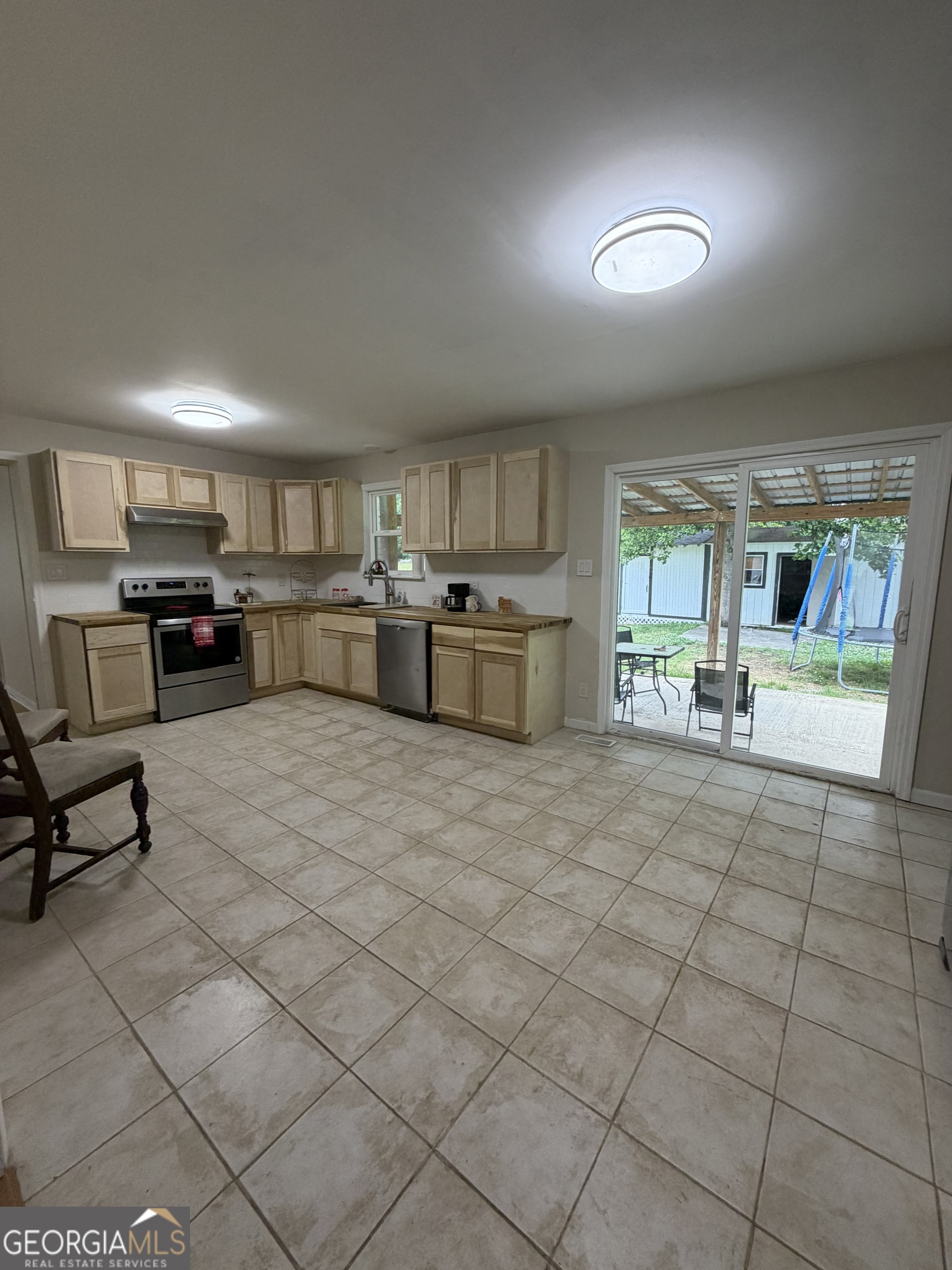 1144 Ridgeway Road Property Photo 58