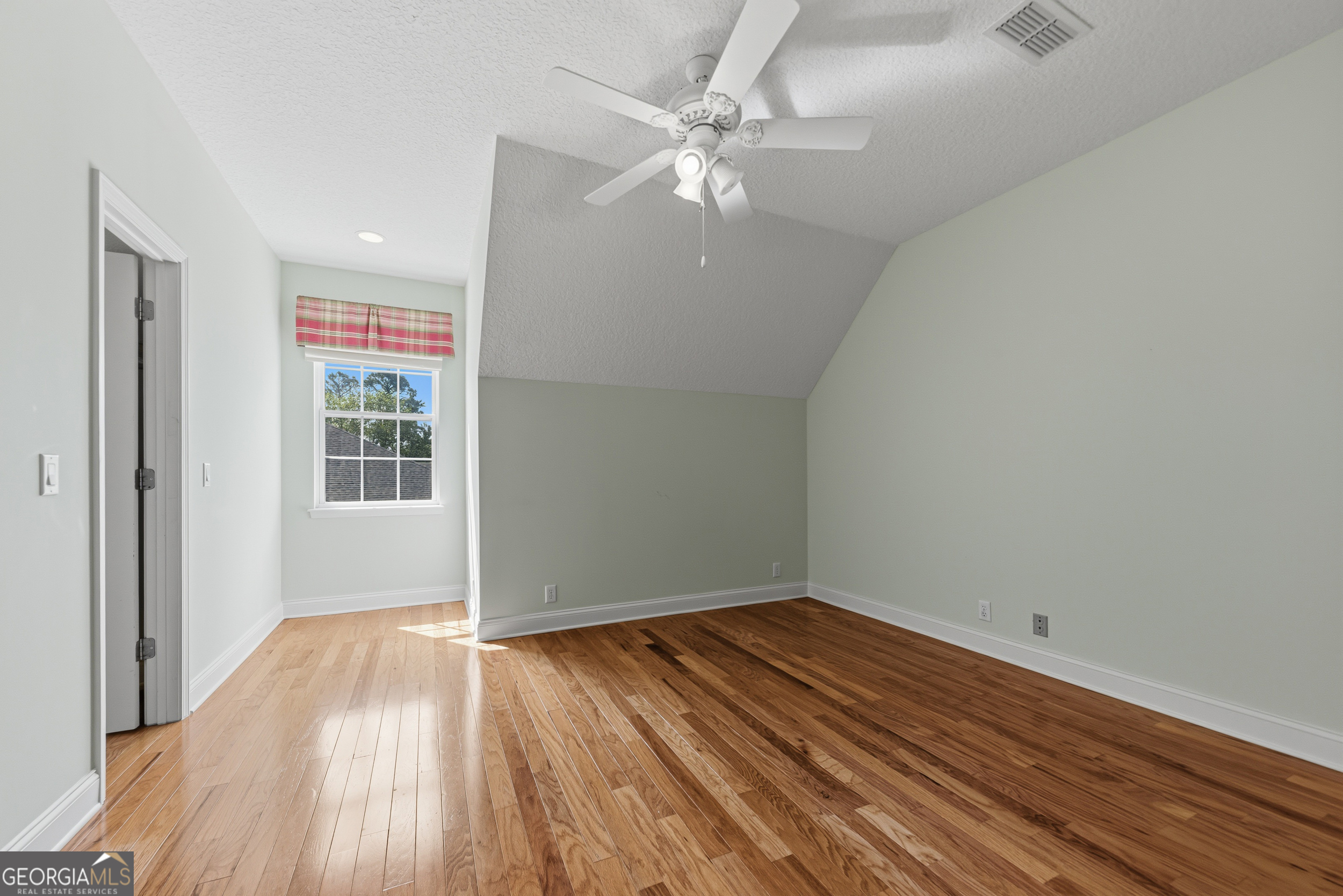 416 Millers Branch Drive Property Photo 28