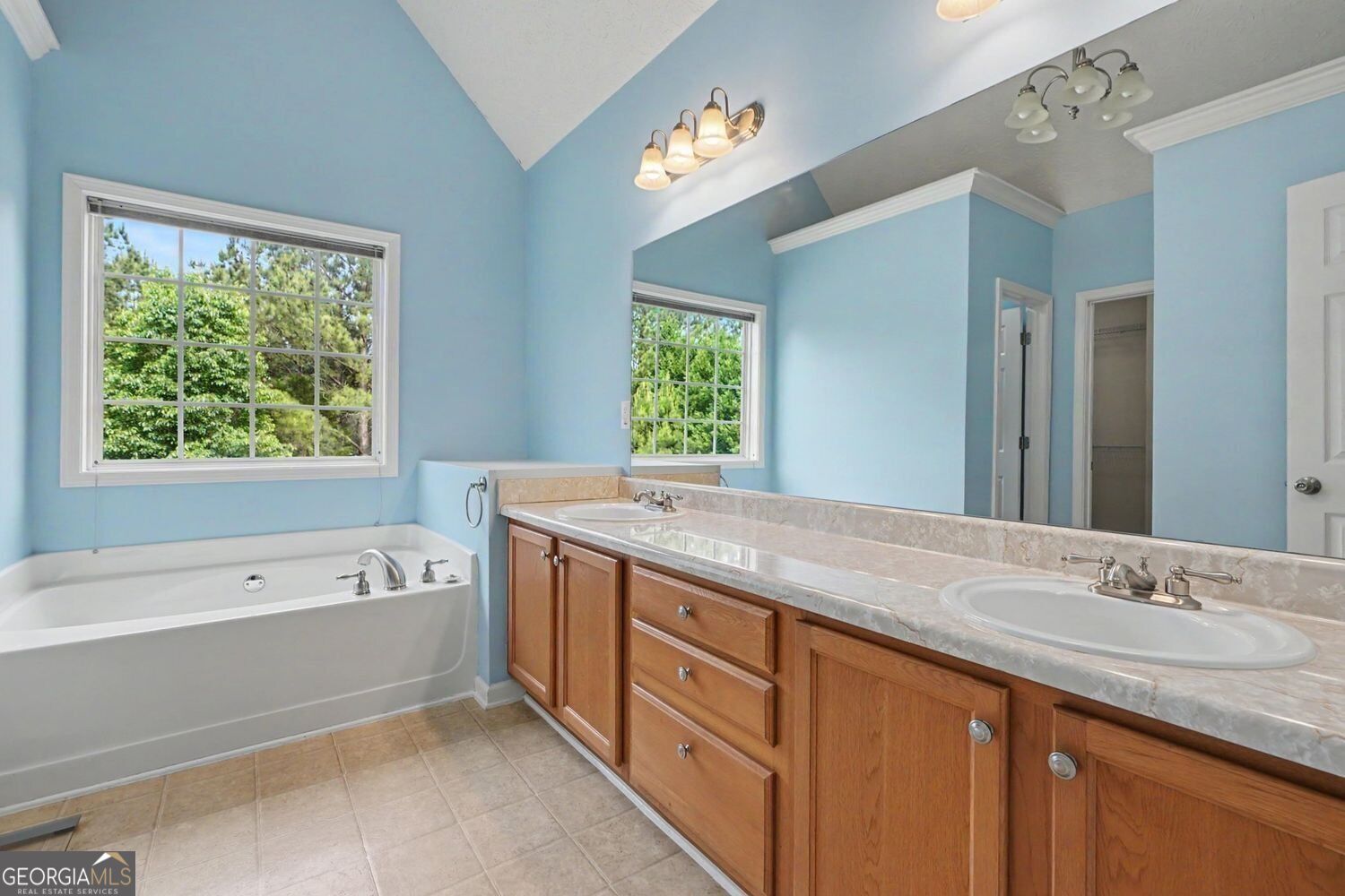 604 Windermere Court Property Photo 20