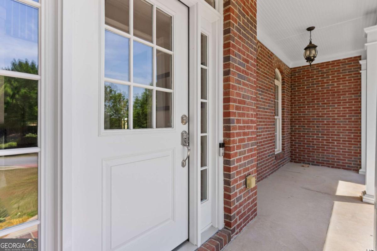 1031 Founders Lake Drive Property Photo 11