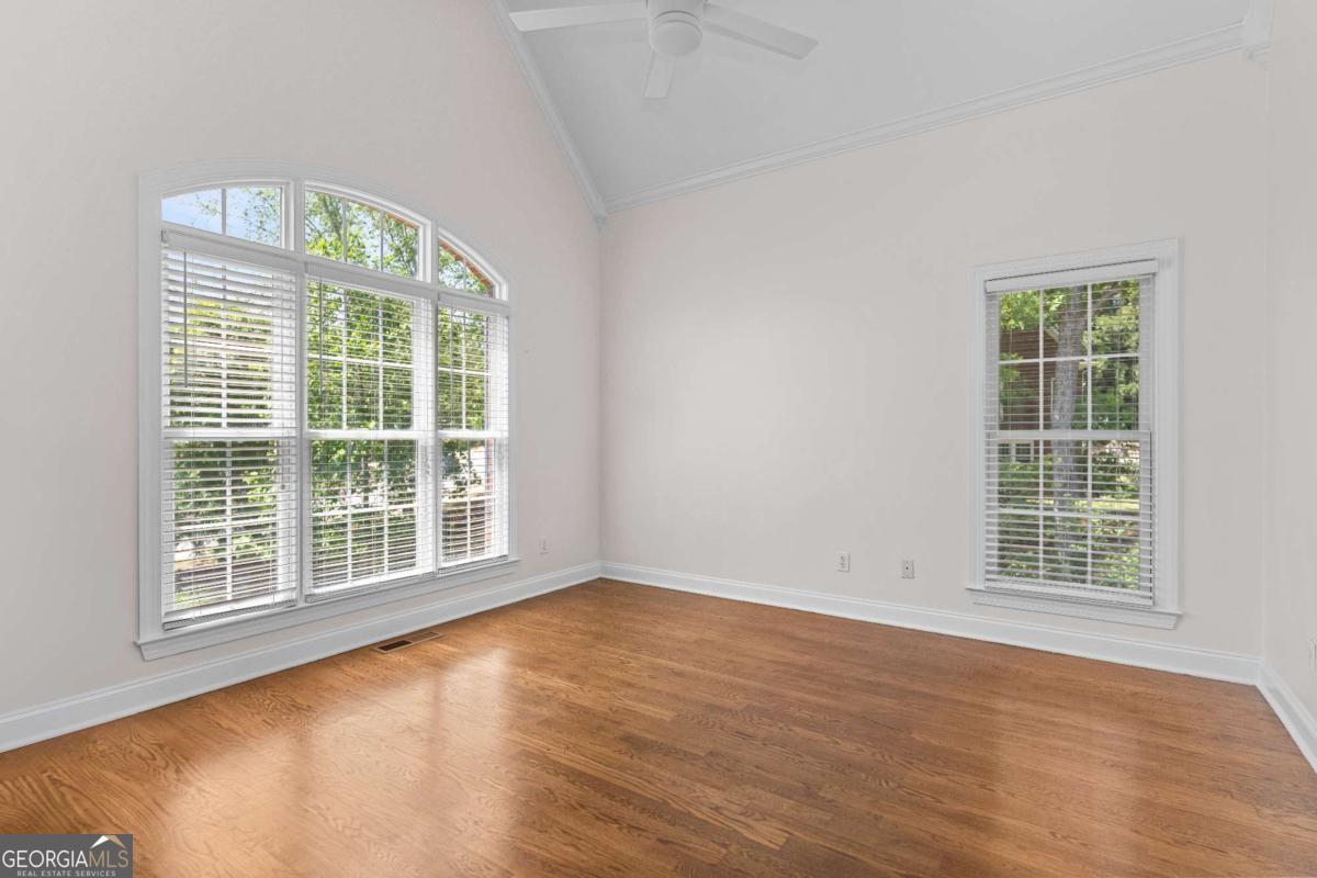 1031 Founders Lake Drive Property Photo 15