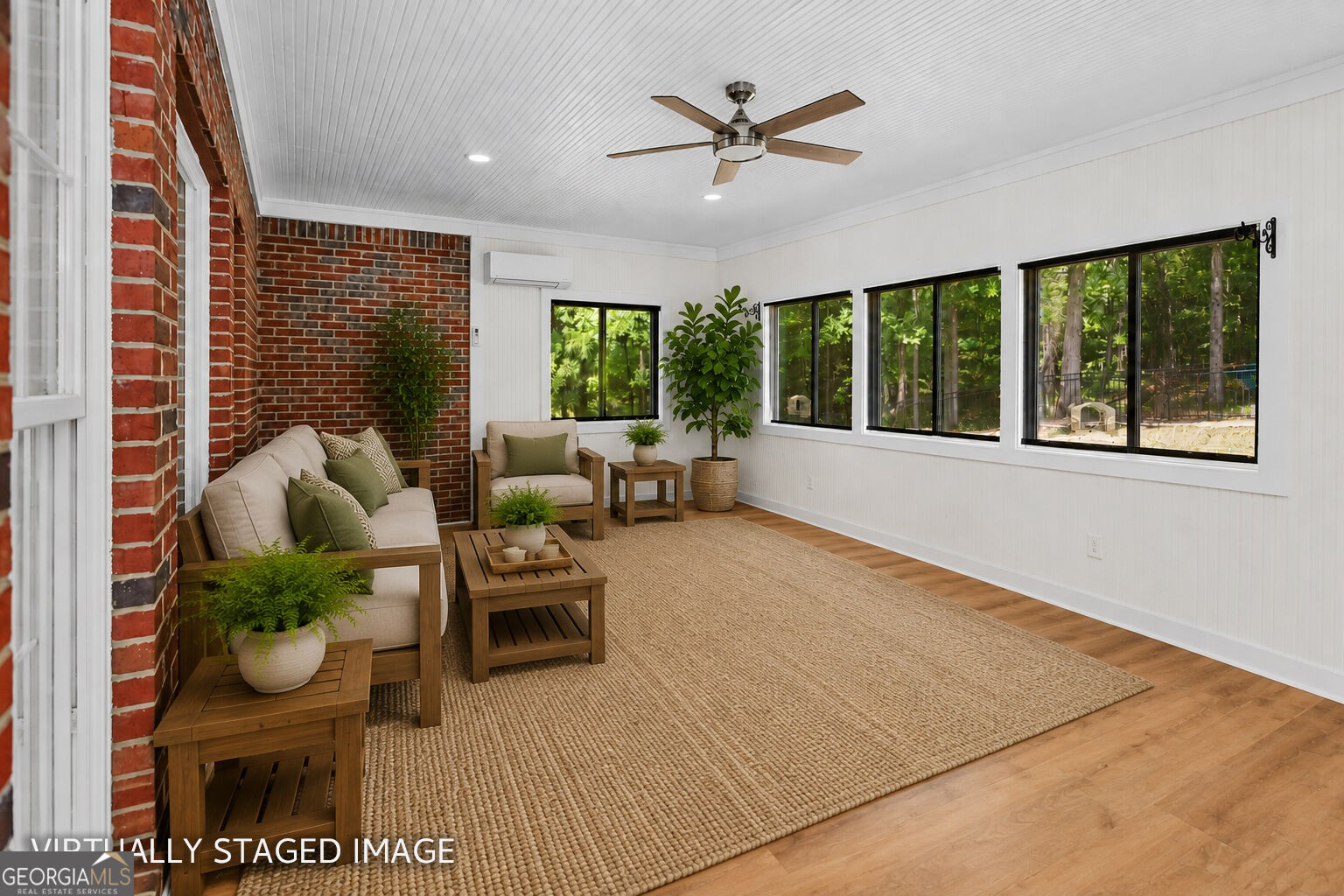 1031 Founders Lake Drive Property Photo 32