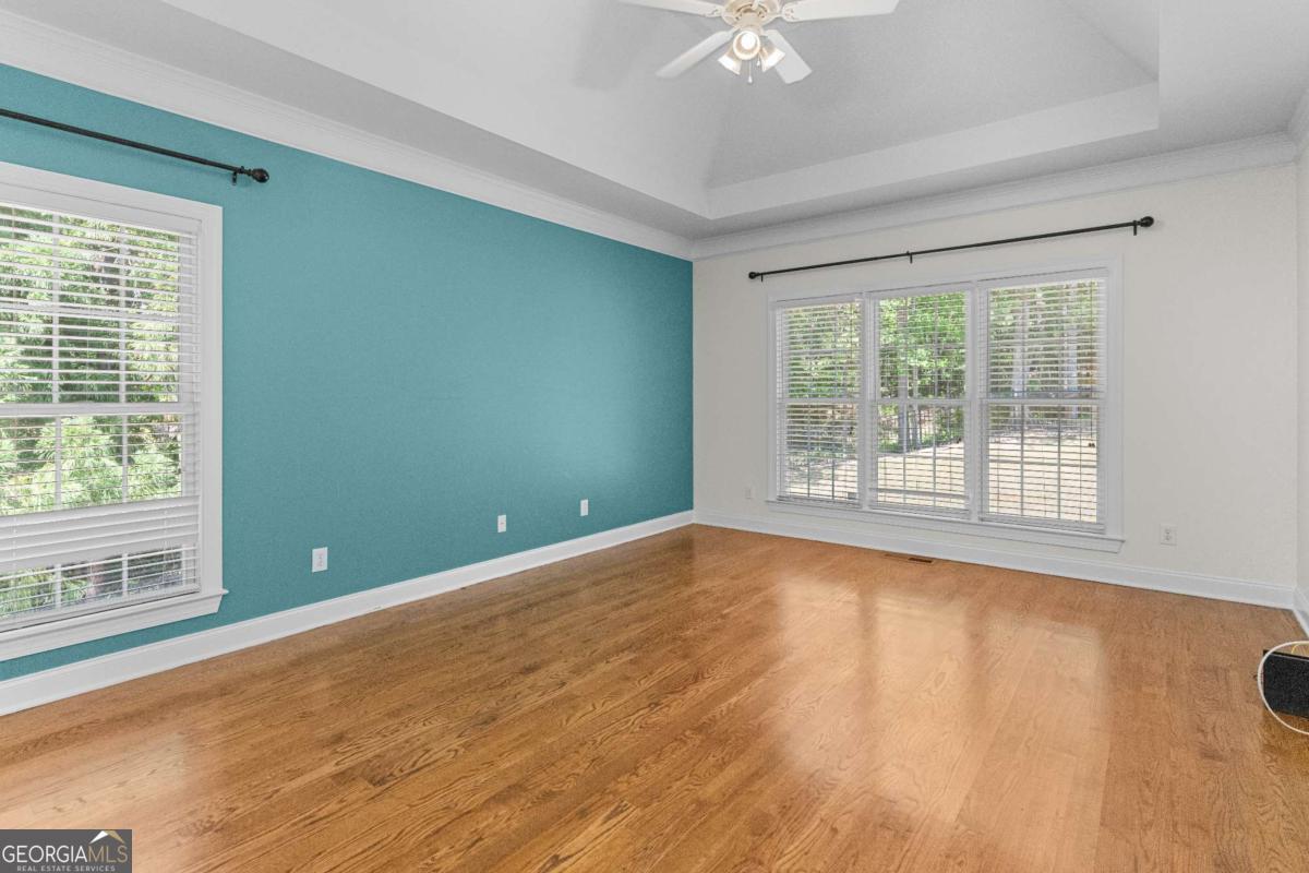 1031 Founders Lake Drive Property Photo 36