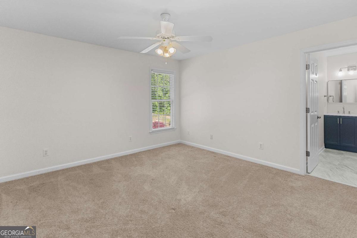 1031 Founders Lake Drive Property Photo 50