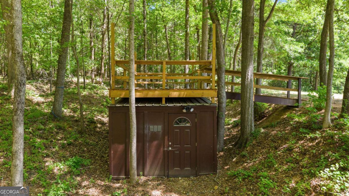 1031 Founders Lake Drive Property Photo 78