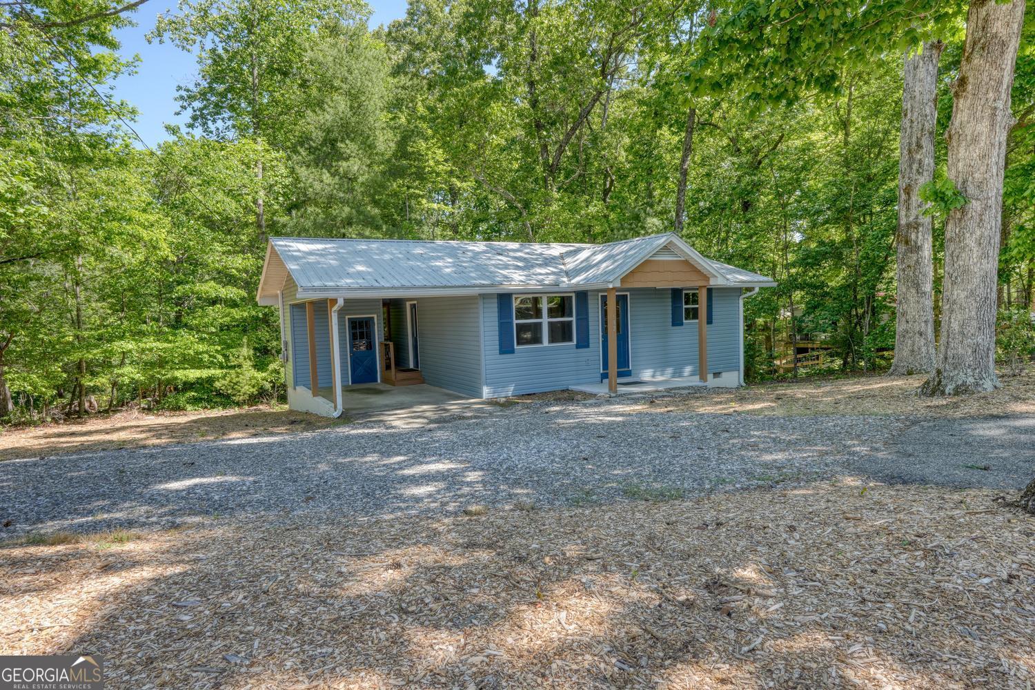 532 Sawmill Road Property Photo 5