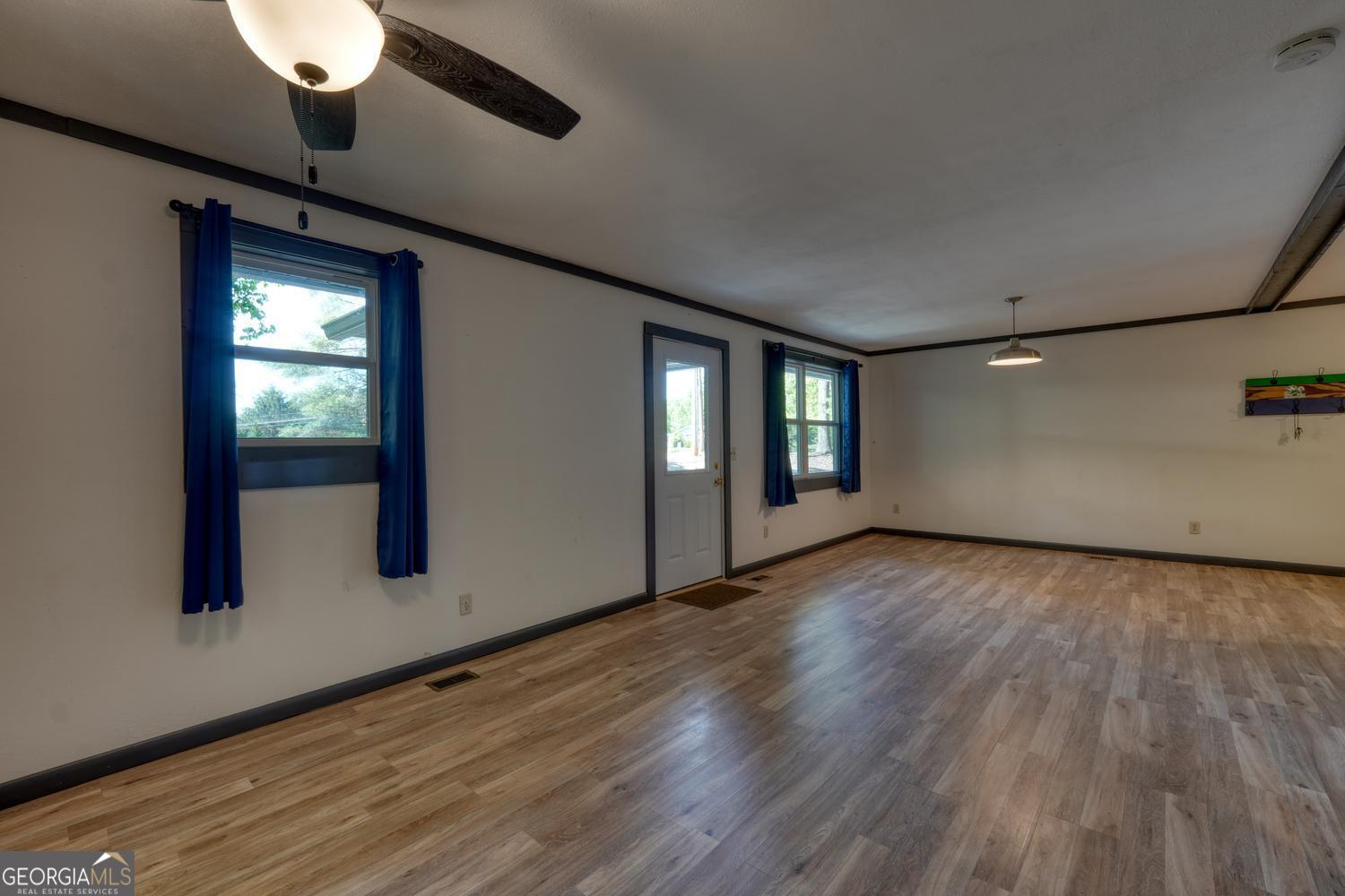 532 Sawmill Road Property Photo 9