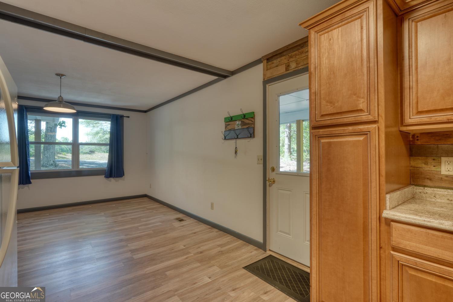 532 Sawmill Road Property Photo 15