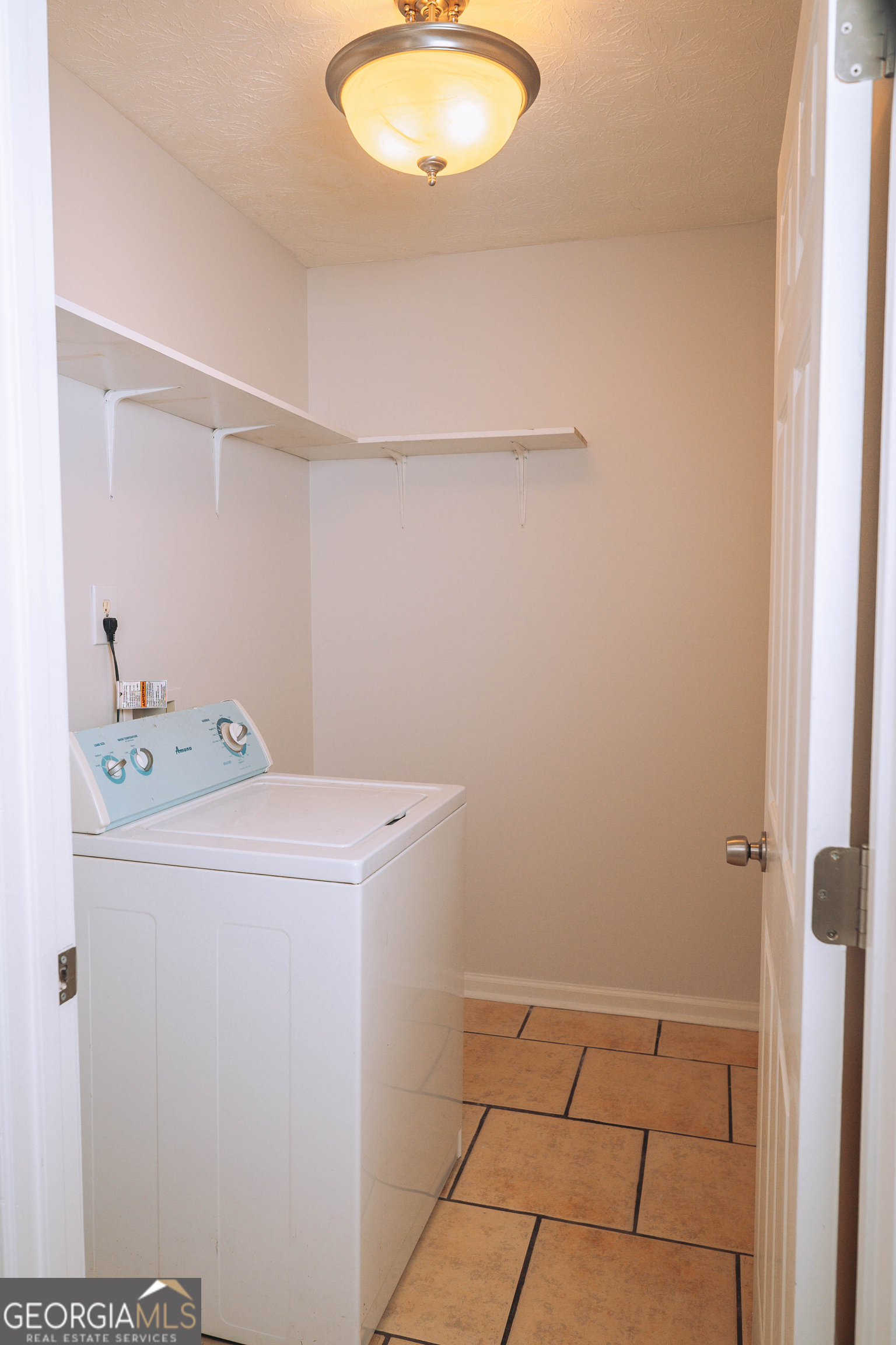 540 Mackinaw Drive Property Photo 7