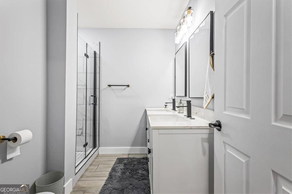 358 Roy Street Sw Property Photo 23