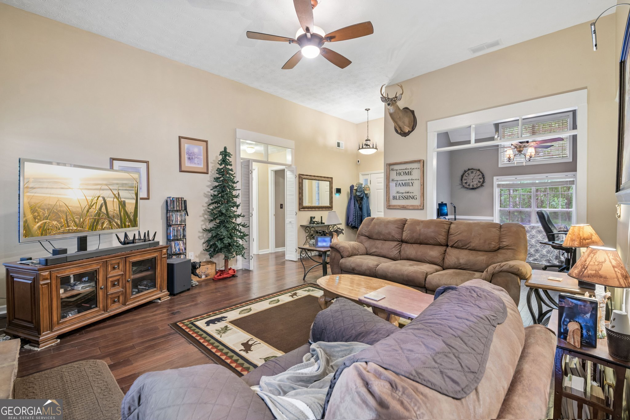 105 Flowers Drive Property Photo 10