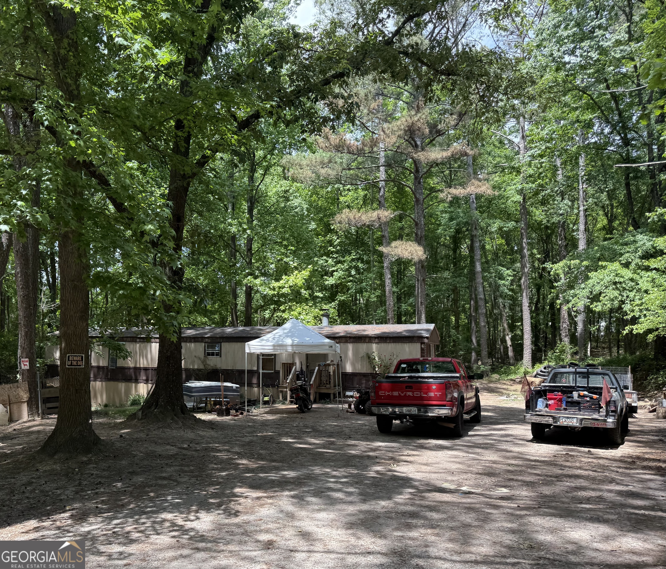 190 Akin Road Property Photo 3