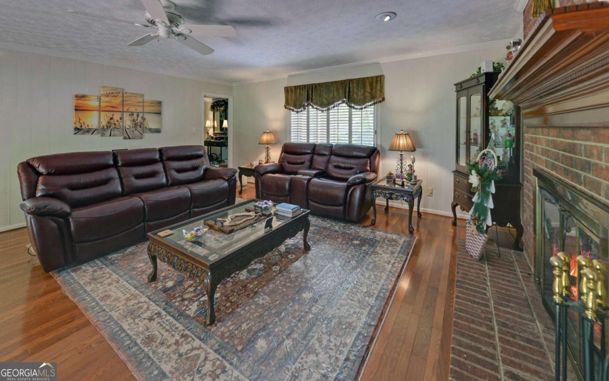 3341 Edgewood Circle Property Photo 18