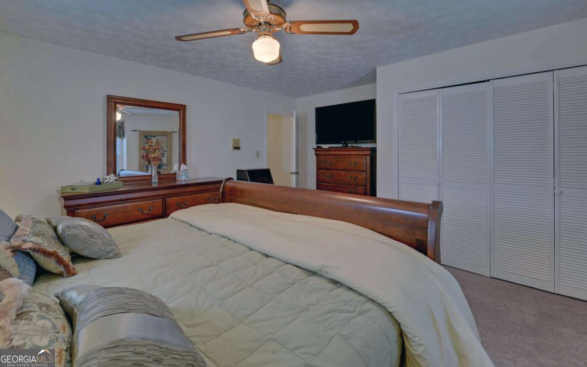 3341 Edgewood Circle Property Photo 28
