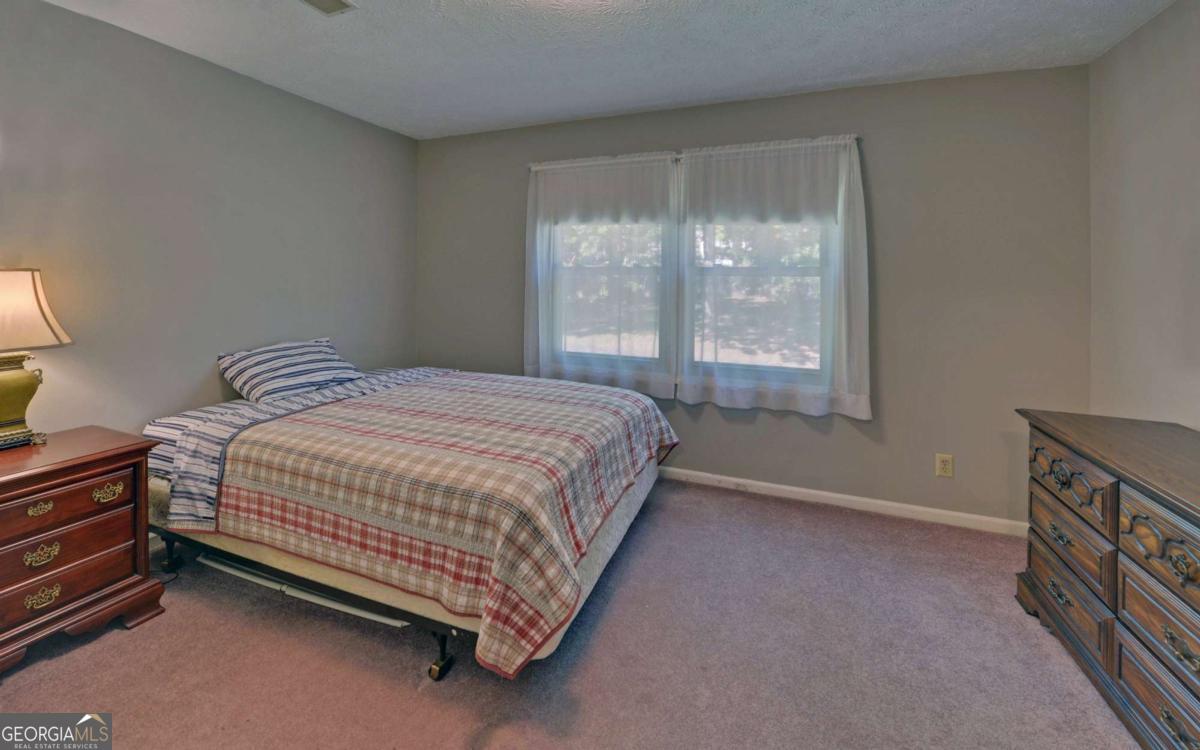 3341 Edgewood Circle Property Photo 32