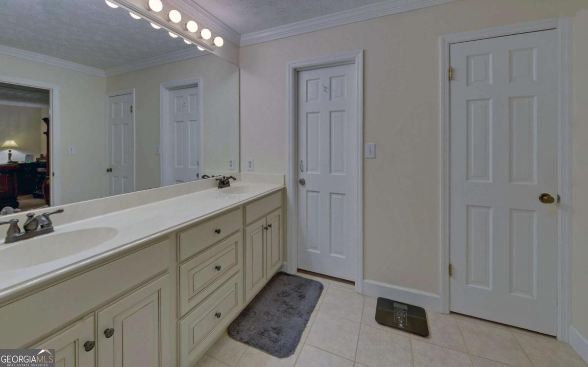 3341 Edgewood Circle Property Photo 37