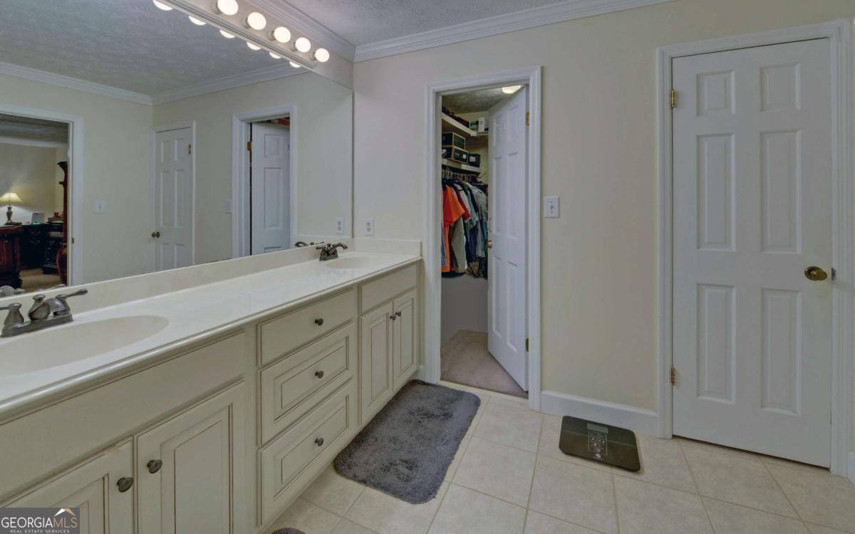 3341 Edgewood Circle Property Photo 39