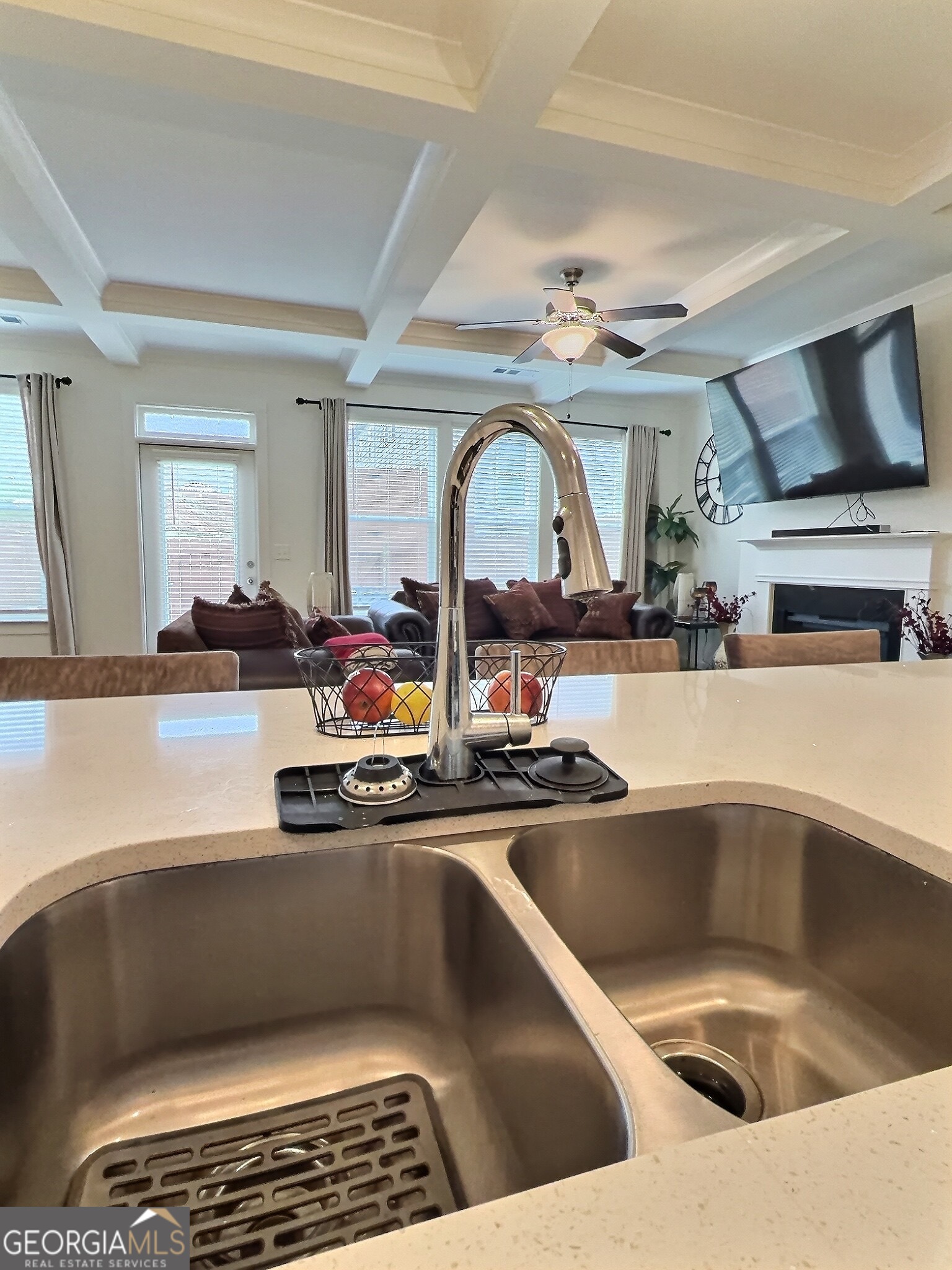 7622 Avalon Boulevard Property Photo 6