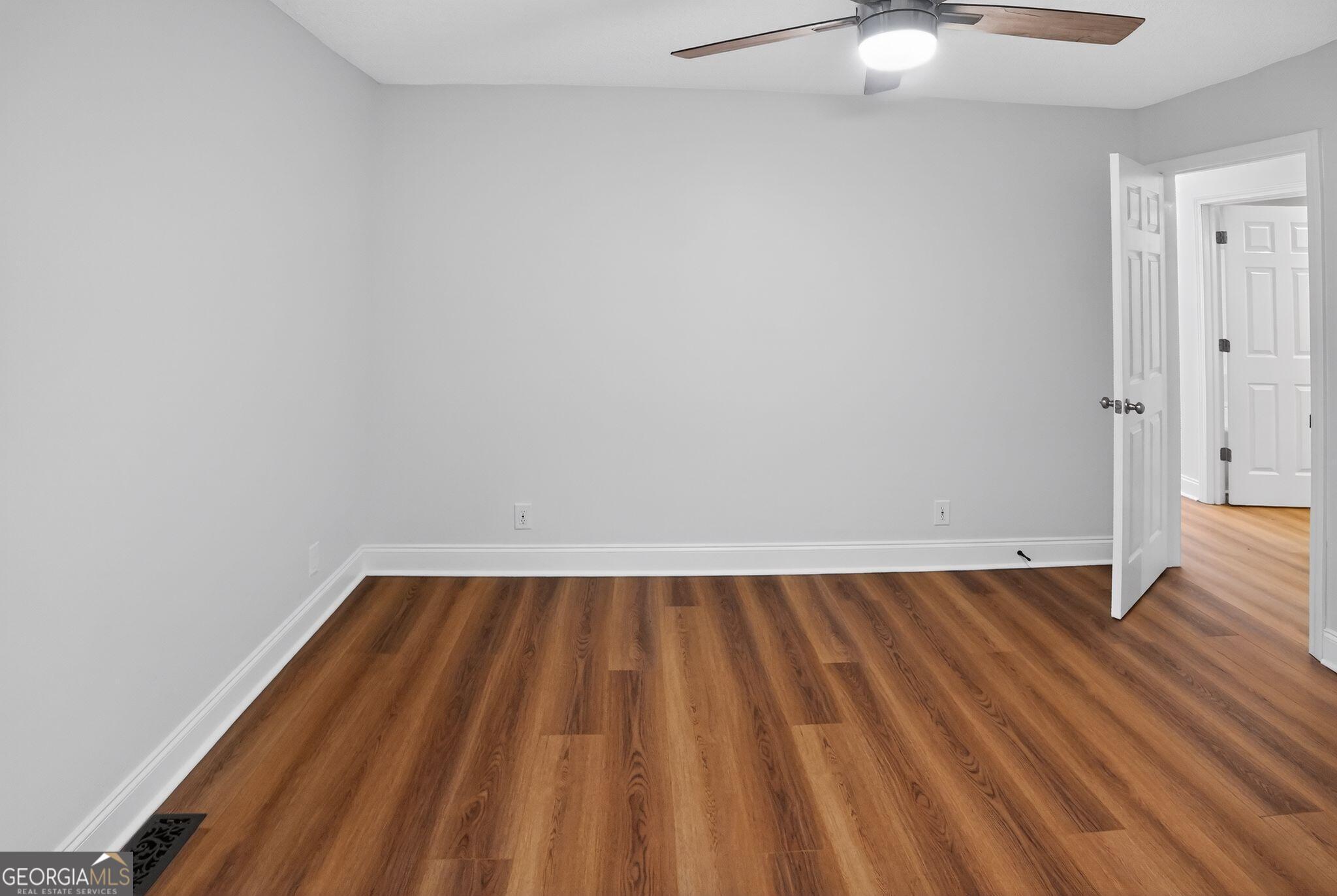 115 Richard Street Property Photo 6