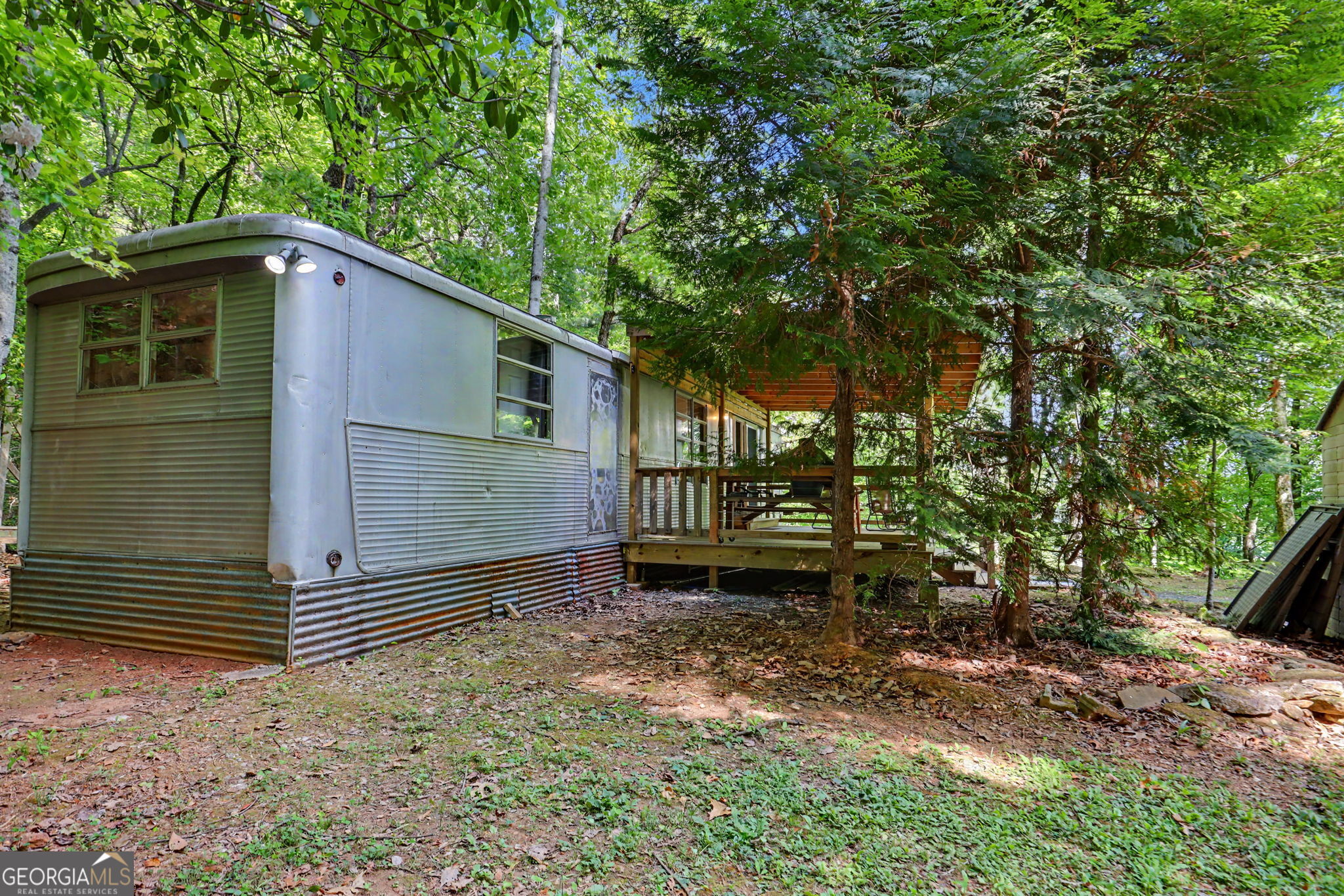 470 Rhonda Drive Property Photo 3