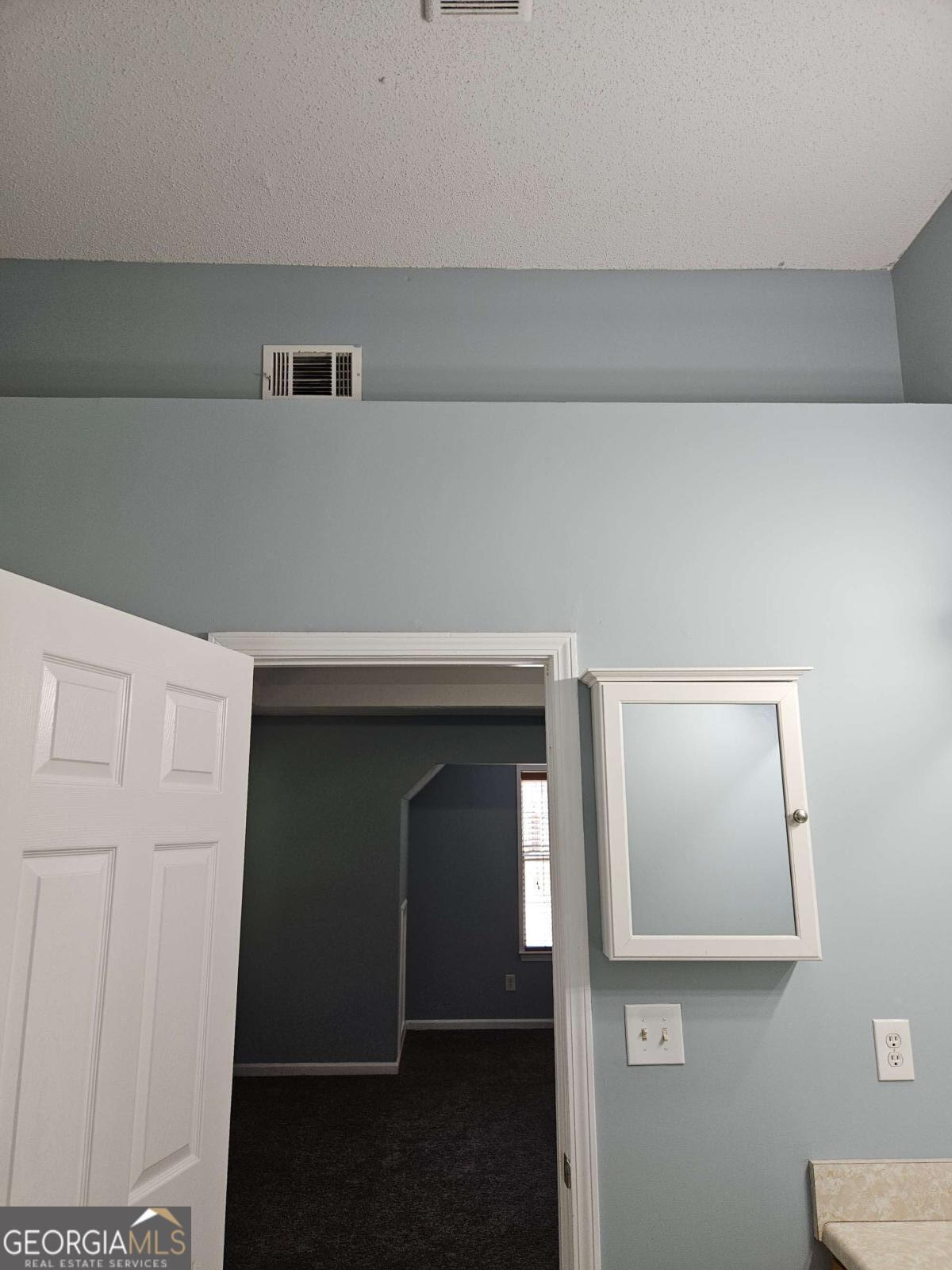 6978 Foxmoor Way Property Photo 25