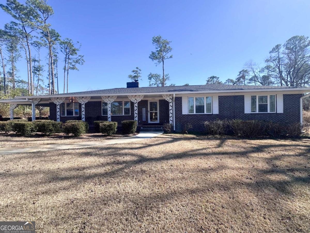 1002 Darby Circle Property Photo 1
