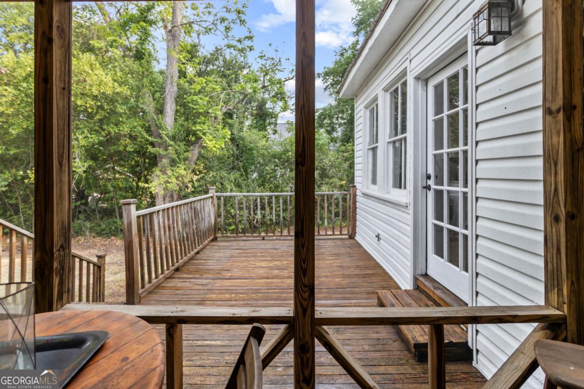 427 Harvey Street Property Photo 39
