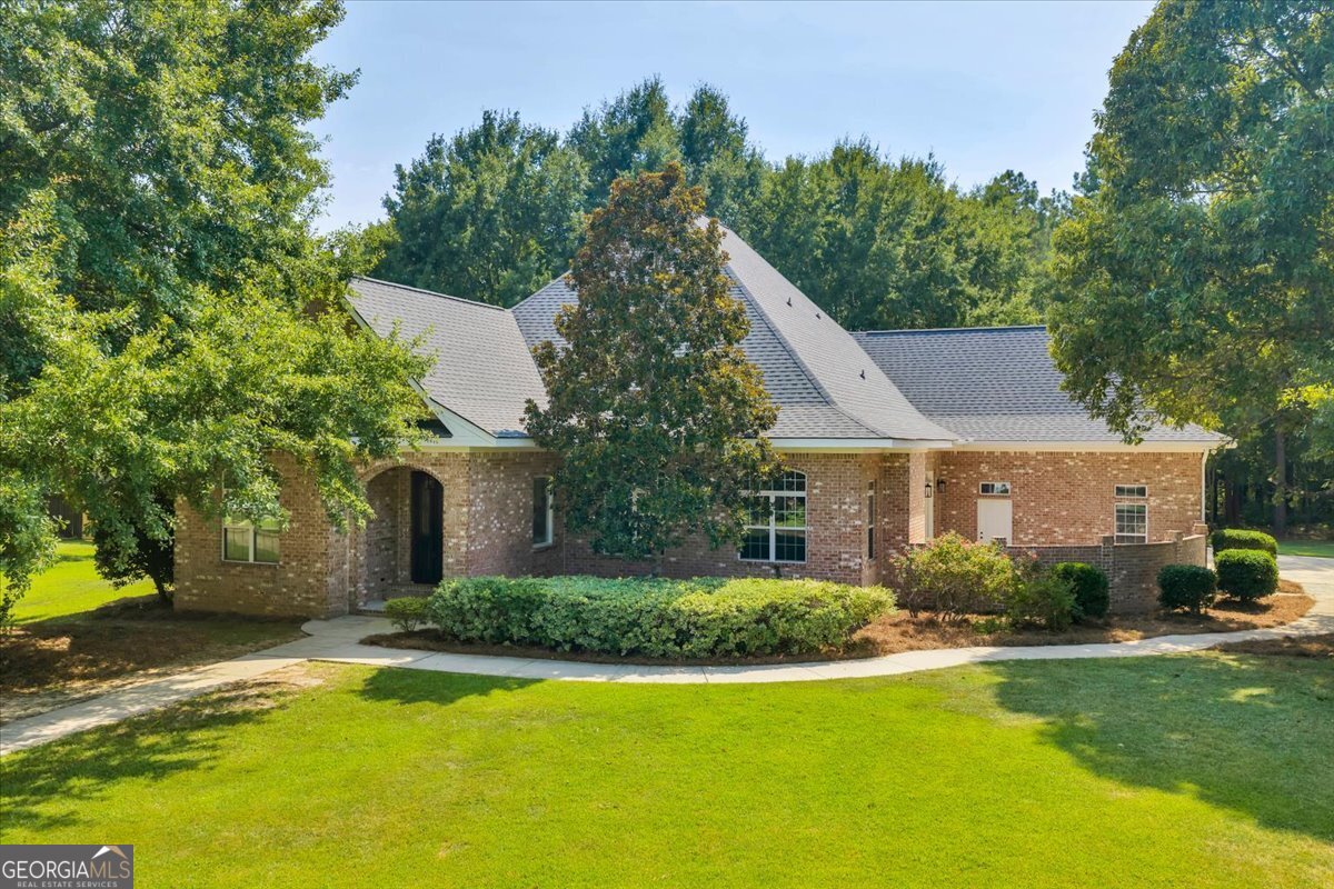 207 Mill Pond Chase Property Photo 1
