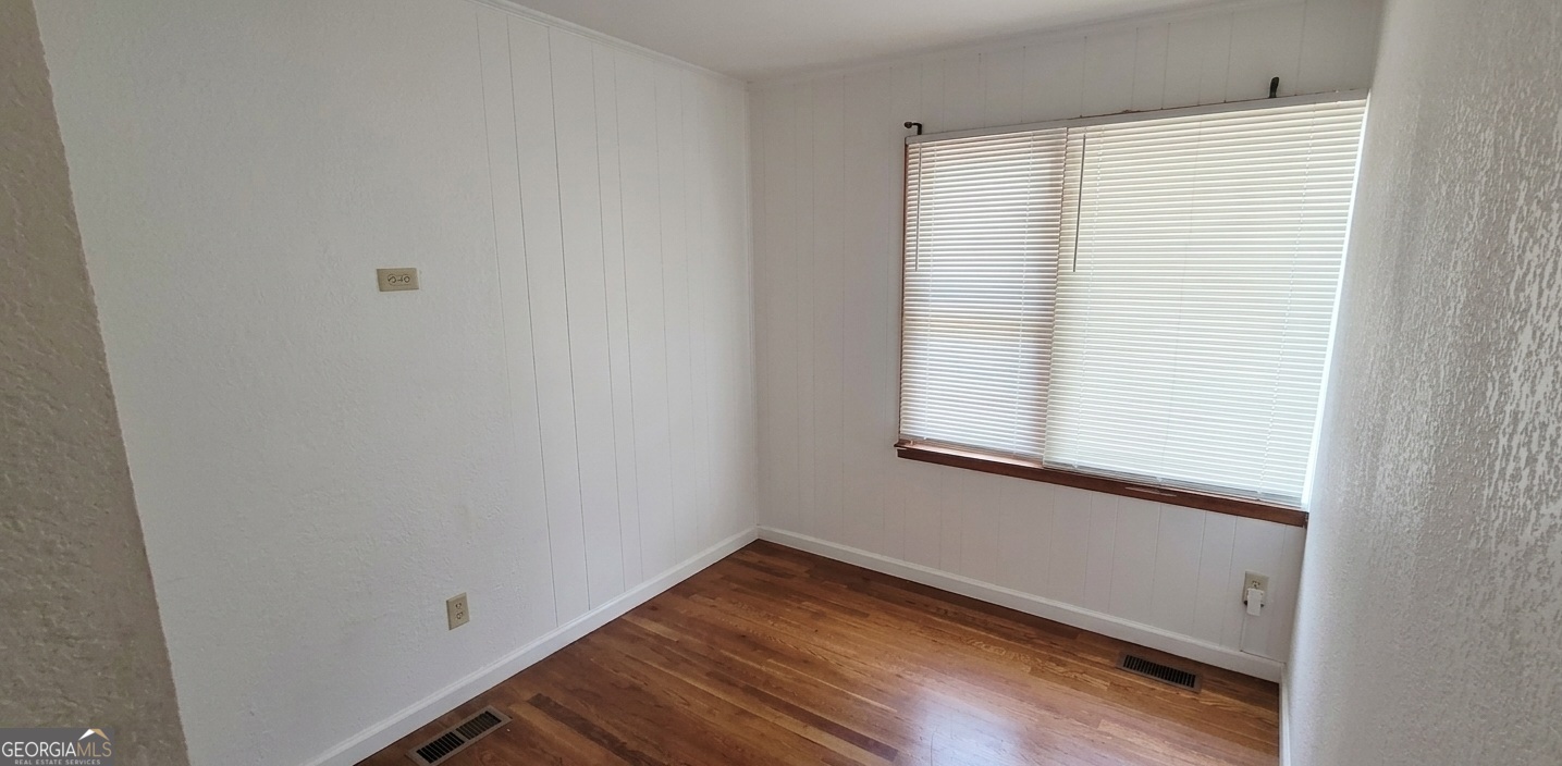 389 Collins Road Property Photo 19