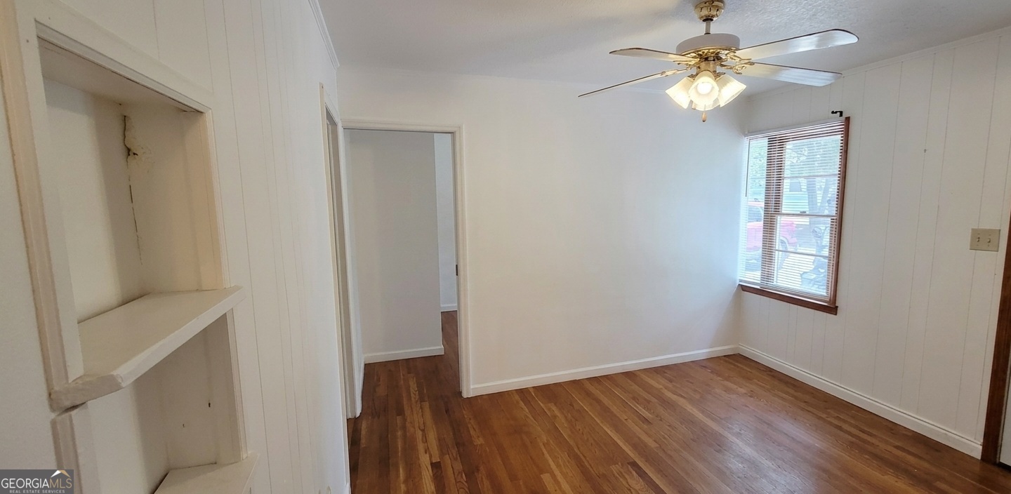 389 Collins Road Property Photo 23