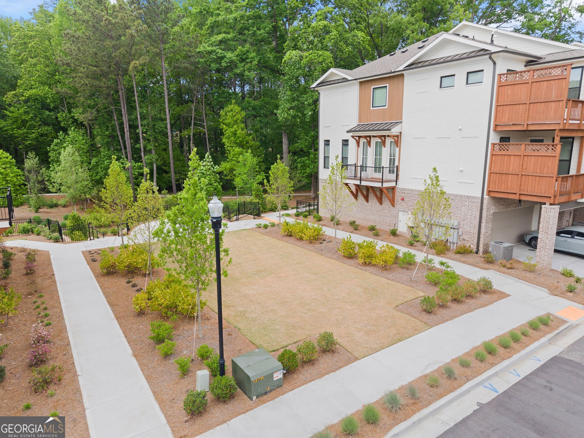 320 Olmstead Way Property Photo 47